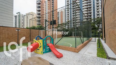 Image 12 - 866855