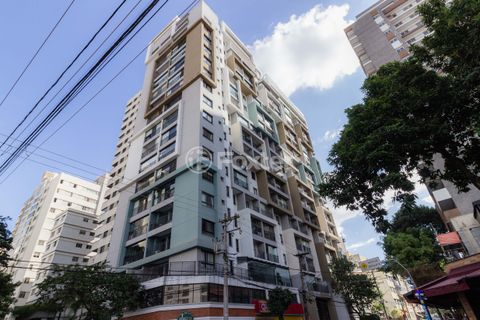 Image 16 - 328095