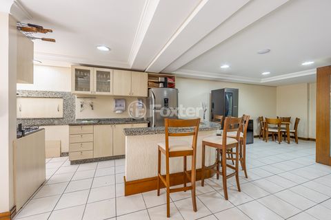 Image 10 - 815160