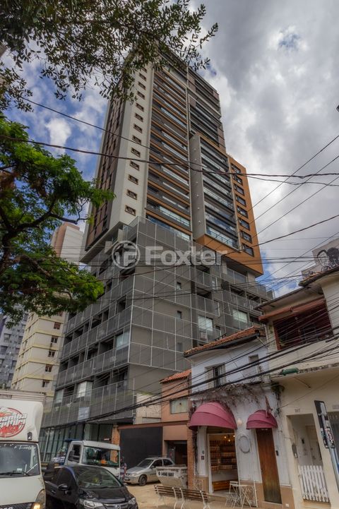 Image 14 - 925804