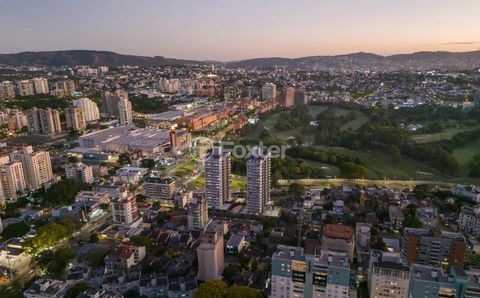 Image 16 - 867948