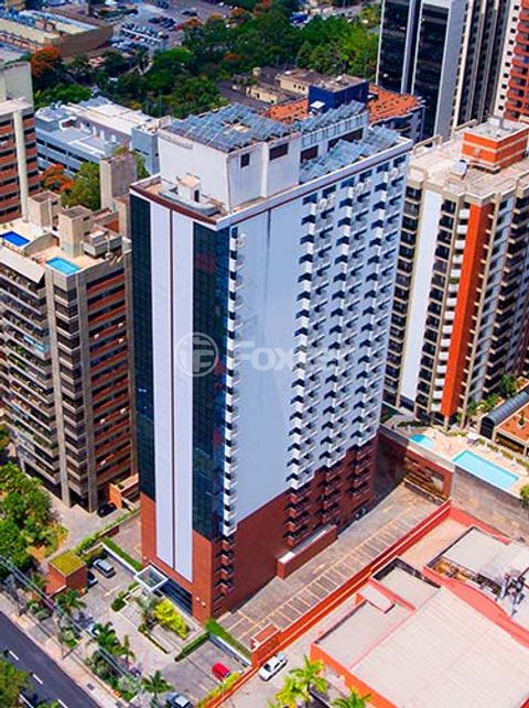 Image 1 - 869017