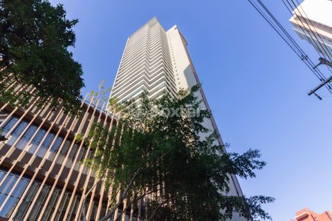 Image 5 - 842572