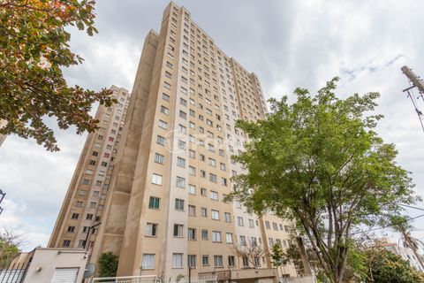 Image 12 - 325705