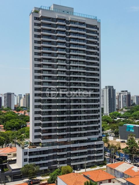 Image 0 - 872147