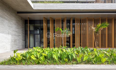 Image 7 - 877826