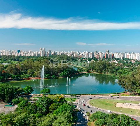 Image 11 - 837144