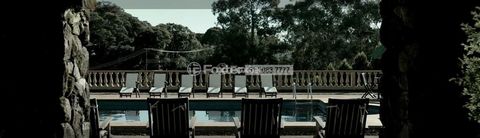 Image 15 - 874263