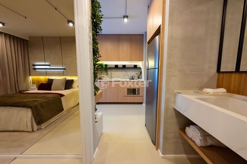Image 11 - 874897