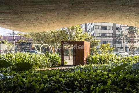 Image 8 - 5715