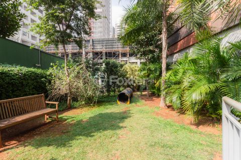 Image 16 - 873146