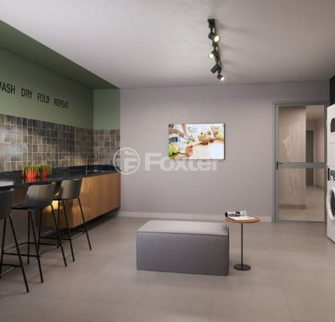 Image 7 - 880024