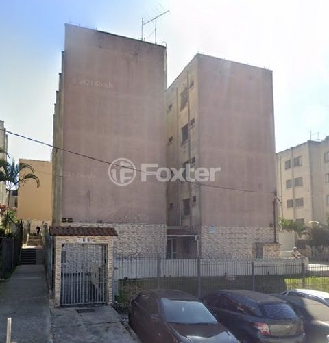 Image 7 - 818588