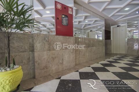 Image 6 - 902919