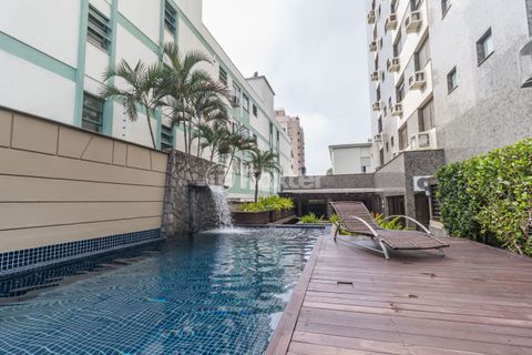 Image 1 - 6422
