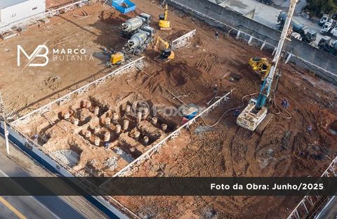 Image 1 - 891989