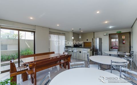 Image 9 - 868508