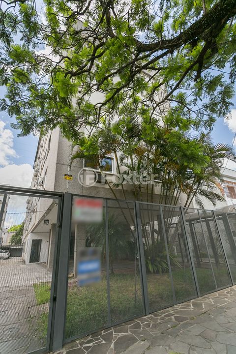Image 5 - 872868