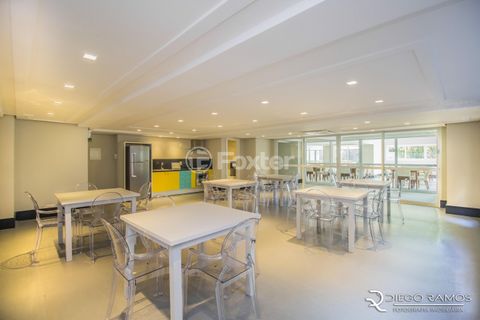 Image 19 - 7