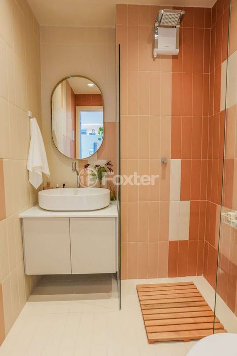 Image 6 - 893252