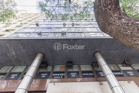 Image 16 - 891932
