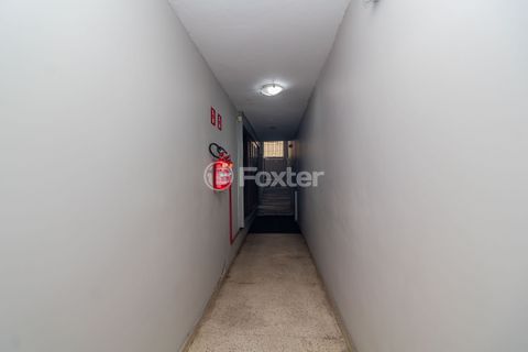 Image 16 - 893126