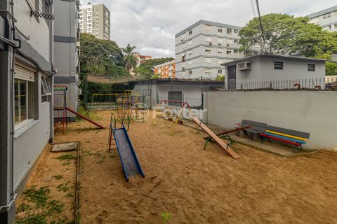 Image 14 - 251733