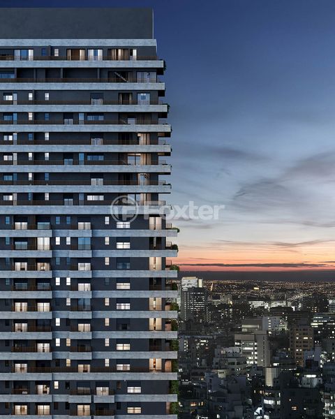 Image 3 - 896350