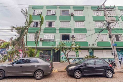 Image 9 - 904680