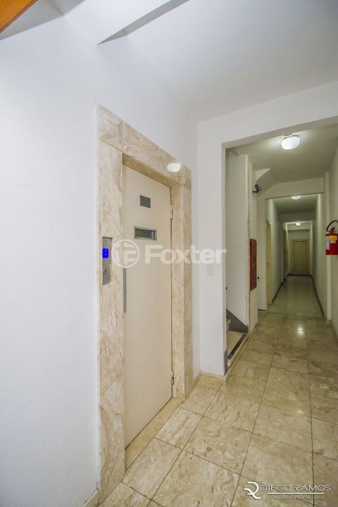 Image 4 - 915056