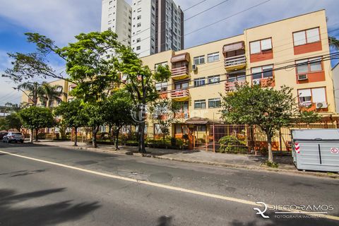 Image 6 - 889176