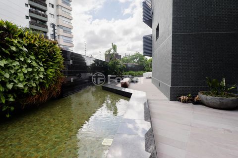 Image 17 - 8791