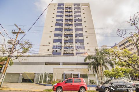 Image 8 - 878665
