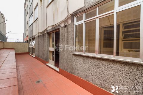 Image 17 - 623850