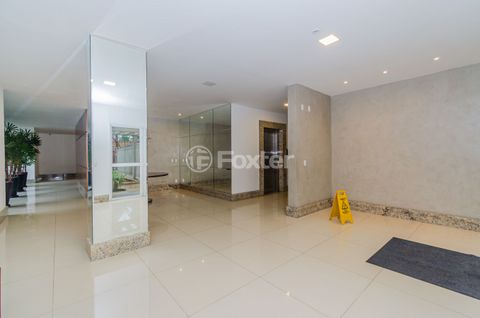 Image 7 - 868345