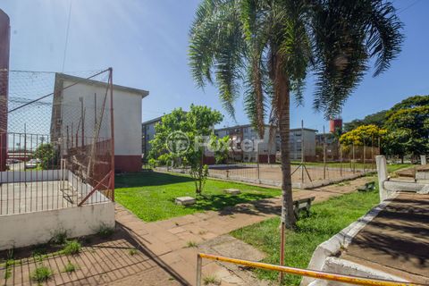 Image 9 - 891558