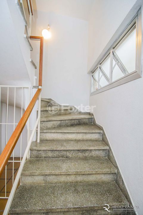 Image 8 - 629371