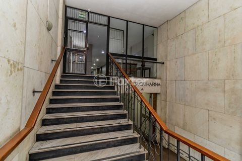 Image 3 - 257812
