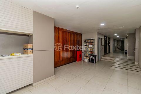 Image 6 - 257812