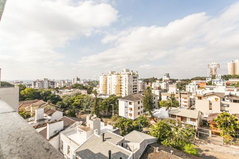 Image 11 - 100426