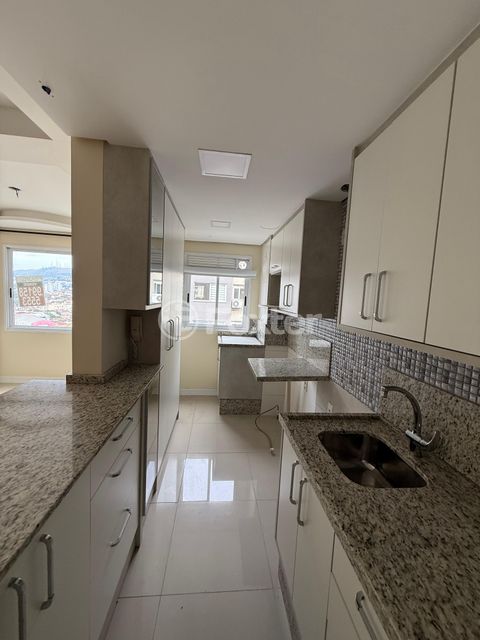 Image 2 - 104692