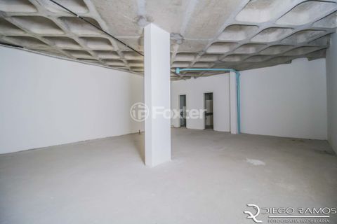 Image 6 - 105132