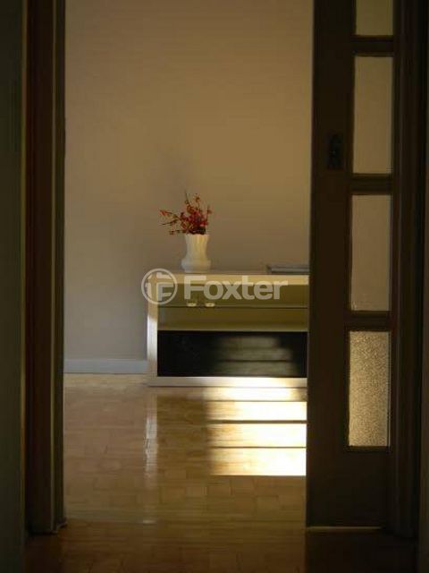 Image 6 - 121120