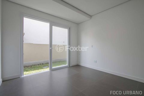 Image 7 - 125800