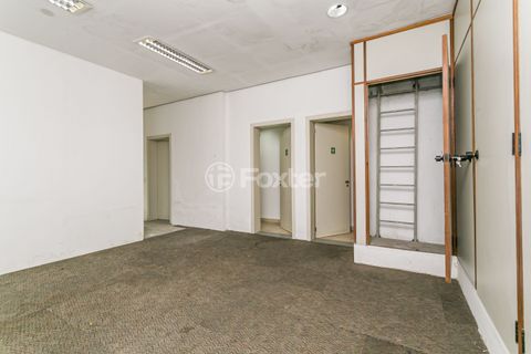 Image 17 - 128265