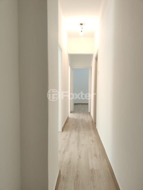 Image 8 - 128586