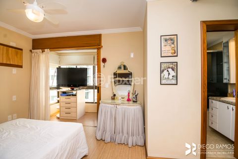 Image 17 - 12872