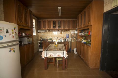 Image 11 - 153613