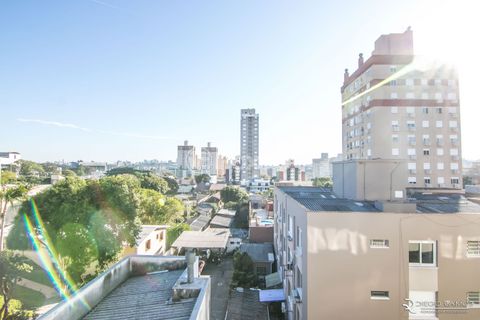 Image 17 - 159250