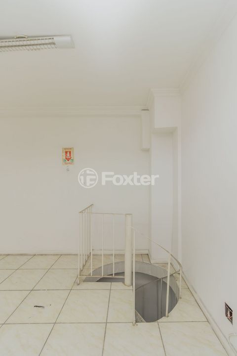 Image 4 - 177702